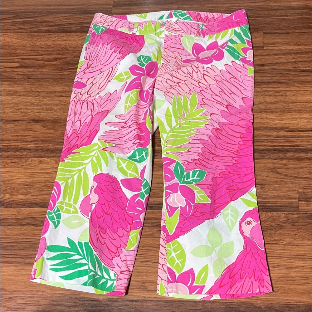 Lilly Pulitzer Vibrant Parrot Print Pants size 8